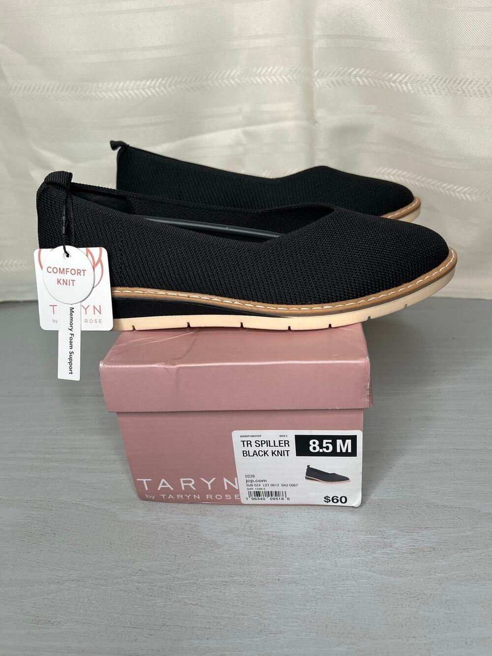 TARYN by Taryn Rose Spiller Women's Knit Loafer Black Size 8.5 M Memory Foam